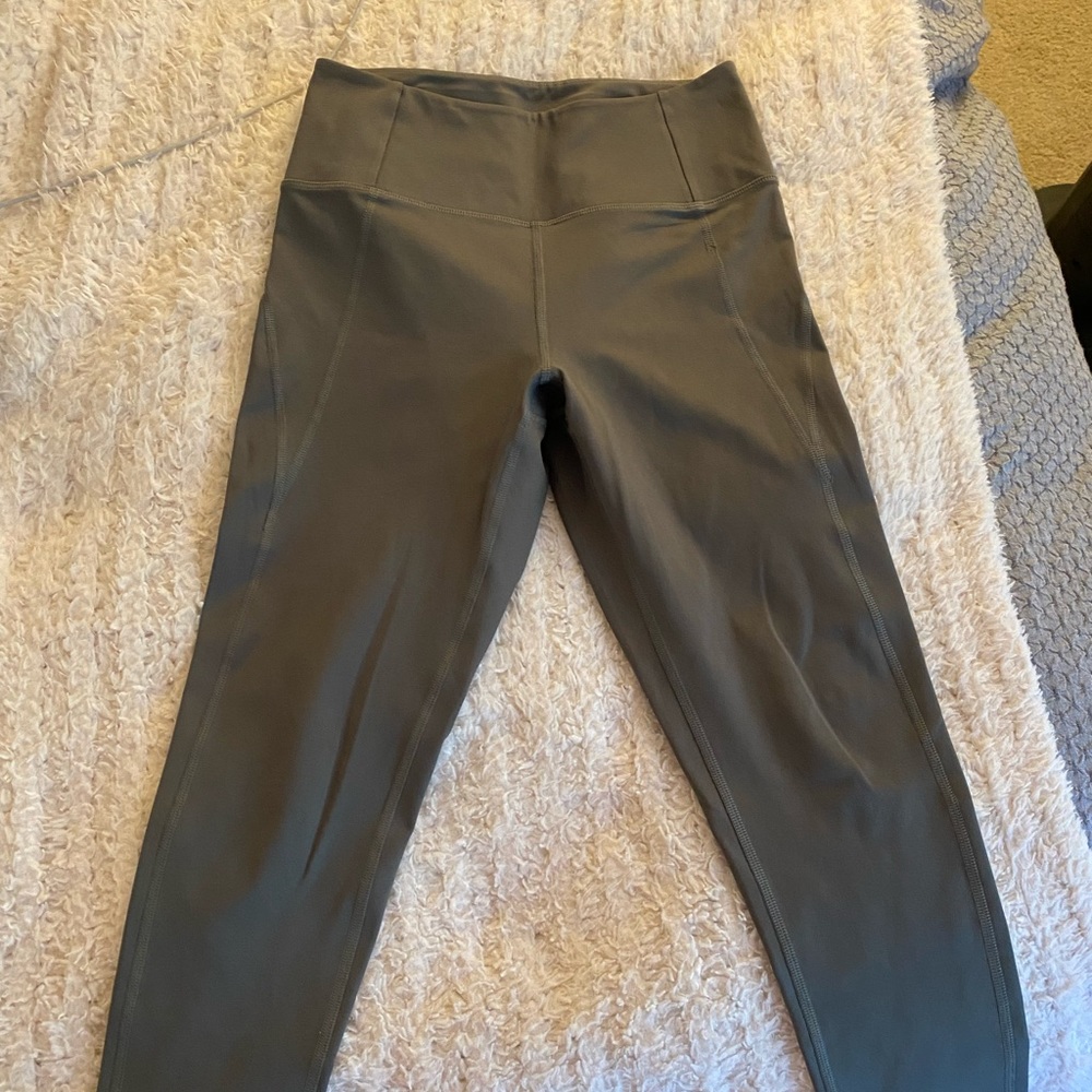 Girlfriend Collective - Thyme Compressive High-Rise Legging in medium